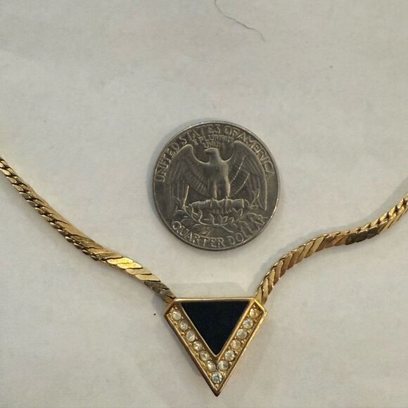 CHRISTIAN DIOR VINTAGE GOLD TONE W/RHINESTONE & ENAMEL CHEVRON NECKLACE 9-11” - Picture 7 of 7